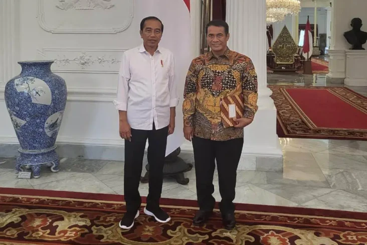 Eks Mentan Amran Sulaiman...