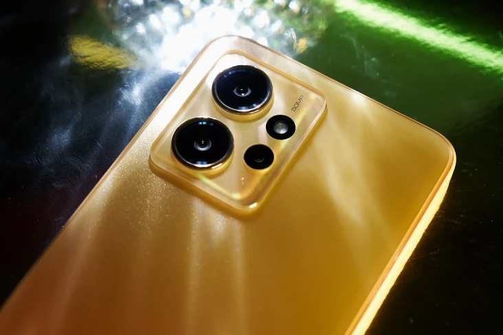 Redmi Note 12 Punya...