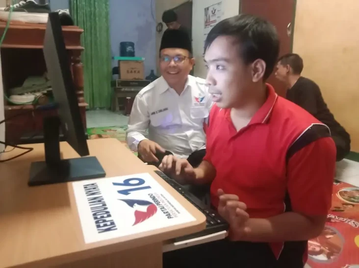 Terima Bantuan Komputer...