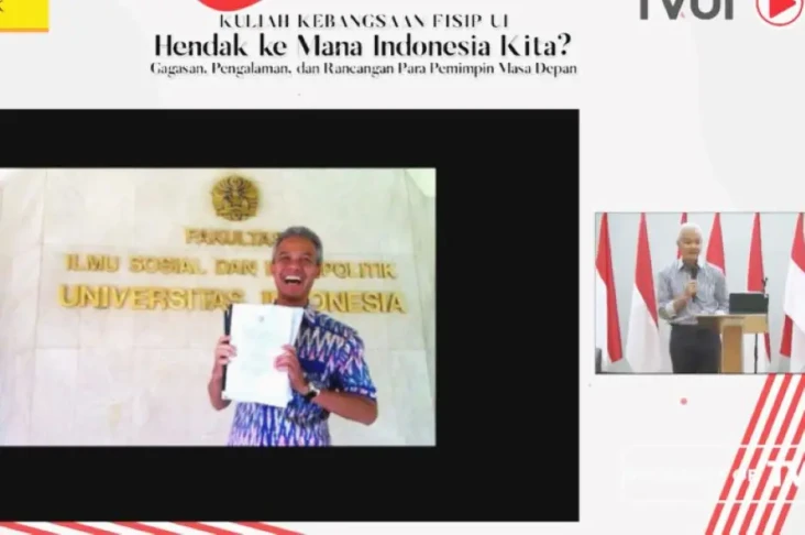 Pamer Foto saat Kuliah...