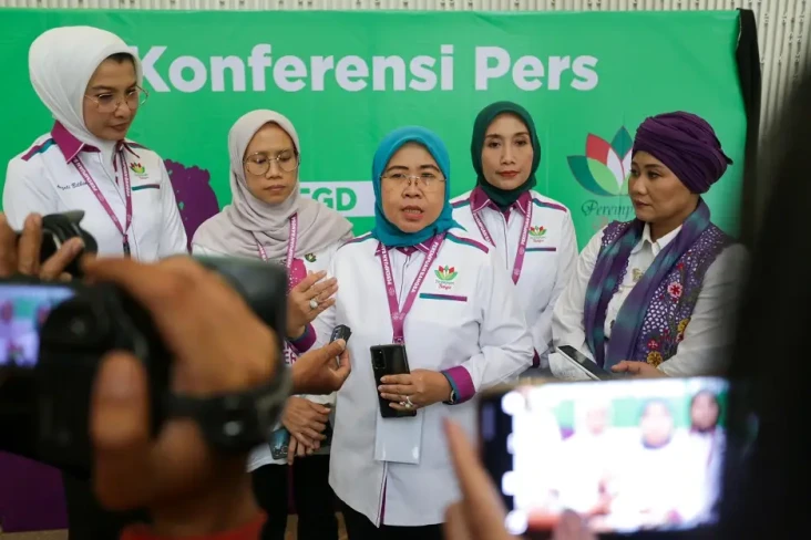 Perempuan Bangsa Rumuskan...