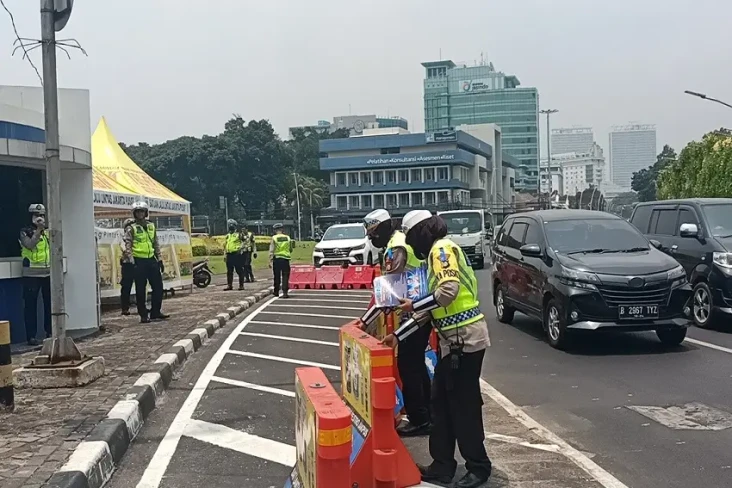 Tak Ada Tilang Manual...