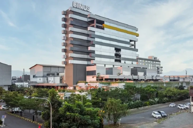 Universitas Swasta Terbaik...