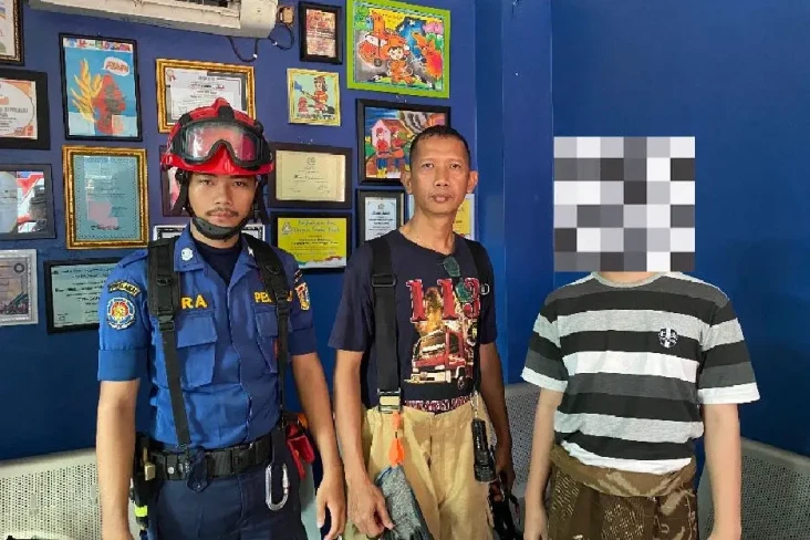 Perih! Kemaluan Remaja...