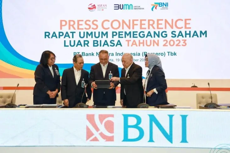 Gelar RUPSLB, Pahala...