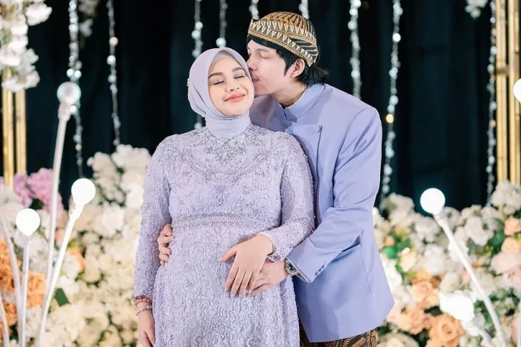 Aurel Hermansyah Melahirkan...