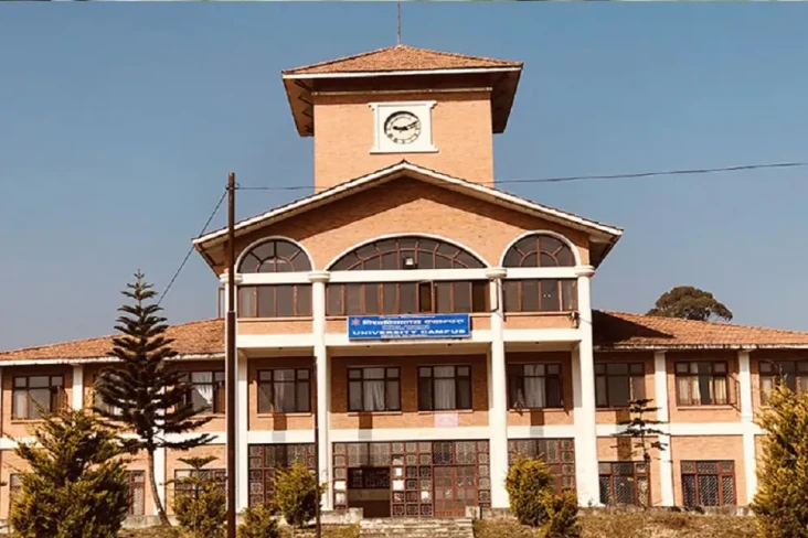 10 Universitas dengan...