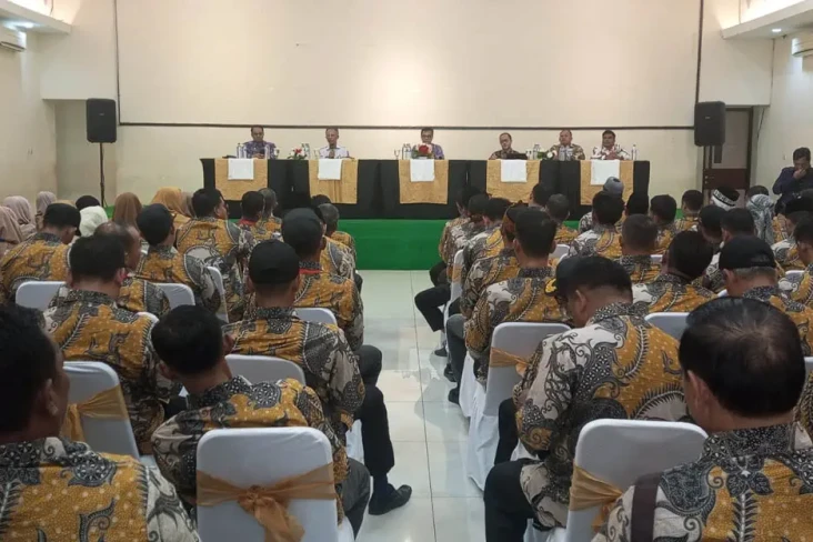 Kemendagri Dorong Dana...