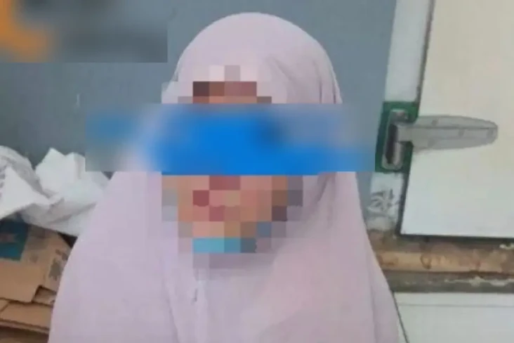 Ibu 3 Anak Kepergok...