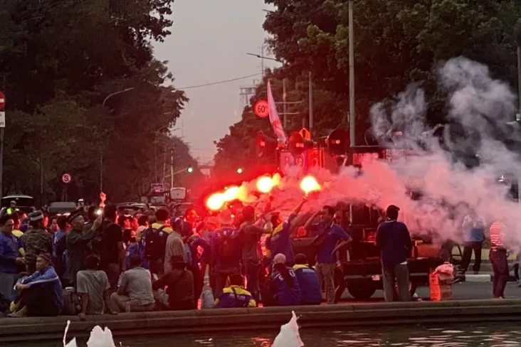 Demo Bela Rempang di...