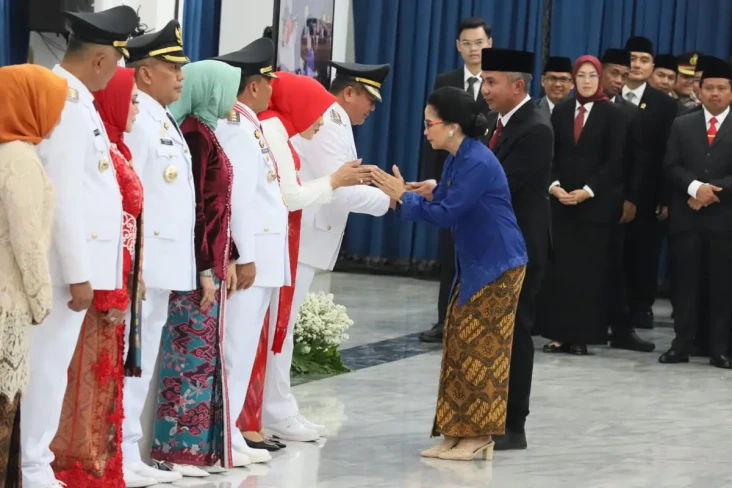 Benni Irwan Resmi Jabat...