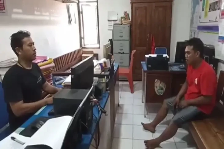Edan! Pemuda di Kebumen...