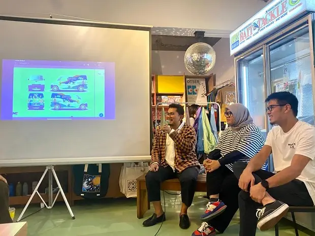 Kolaborasi JNE bersama...