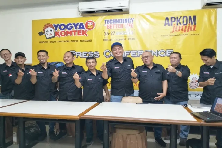 Pameran IT dan Komputer...