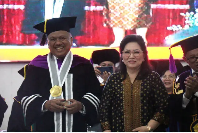 Sejarah Mencatat Gubernur...