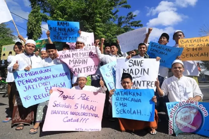 PBNU Tolak Kebijakan...