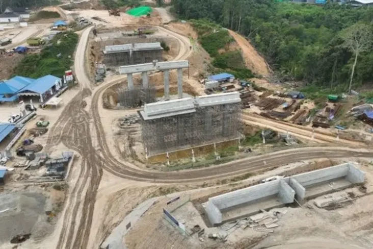 Proyek Tol Balikpapan-IKN...