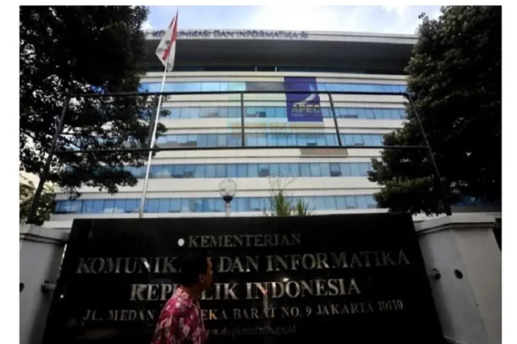 Kominfo Buka Lowongan...