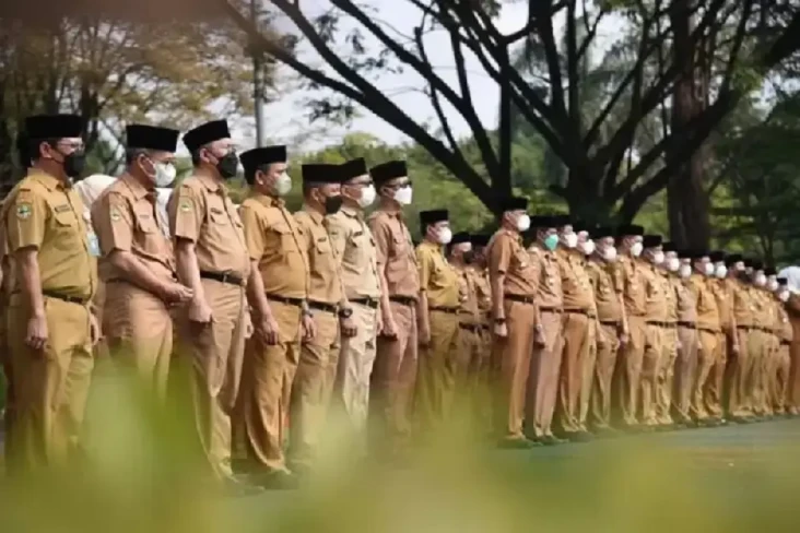 10 Provinsi dengan Jumlah...