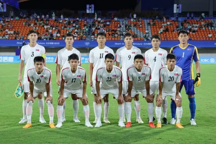 Korea Utara Ngotot Tutup...