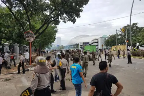 Warga Temukan Benda...