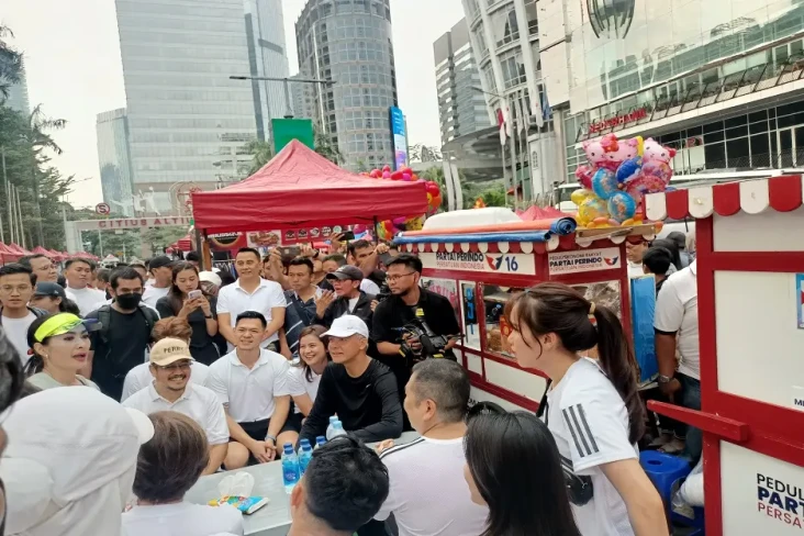Olahraga Bareng di CFD,...
