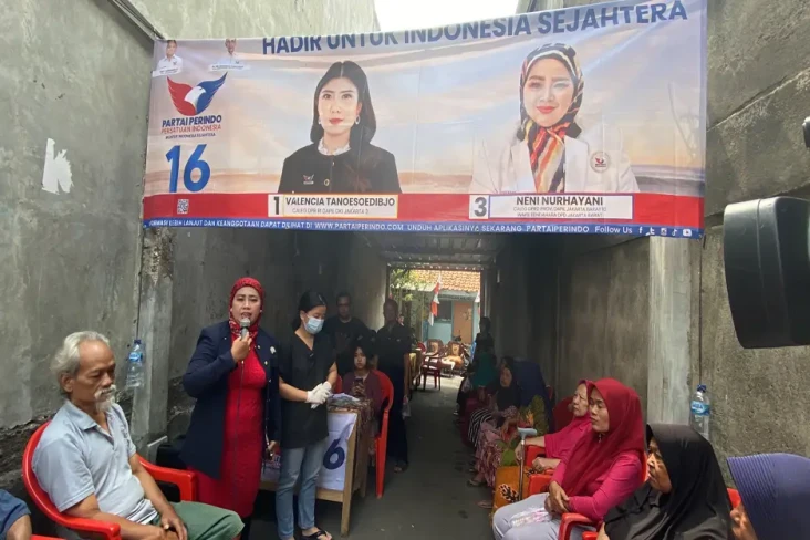 Peduli Kesehatan Masyarakat,...