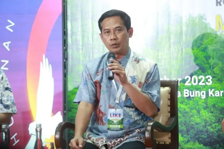 PLN Libatkan Masyarakat...