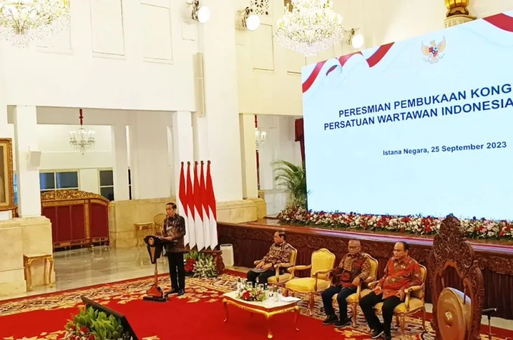 Presiden Jokowi: Berita...