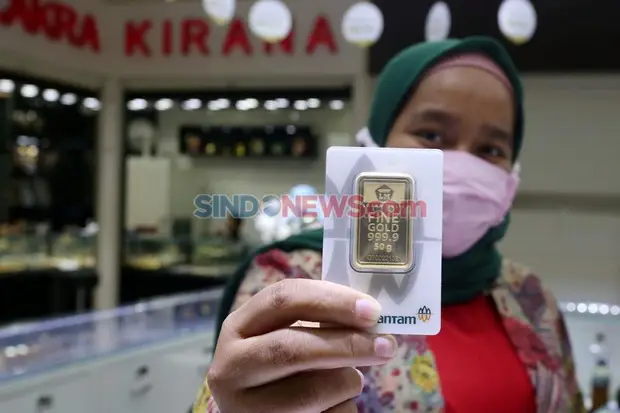 Harga Emas Antam Hari...