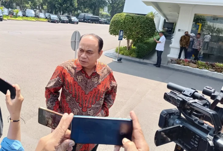 Jokowi Panggil Menkominfo...