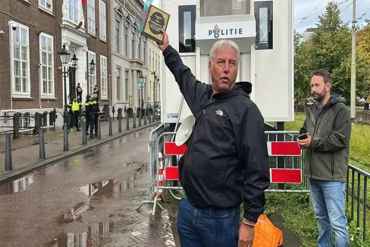 Tampang Edwin Wagensveld,...