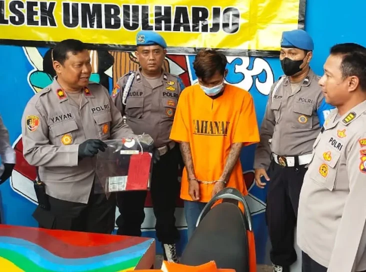 Gelap Mata, Pemuda di...