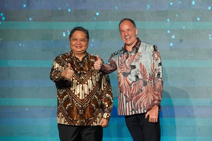 Sentil Perusahaan Teknologi,...
