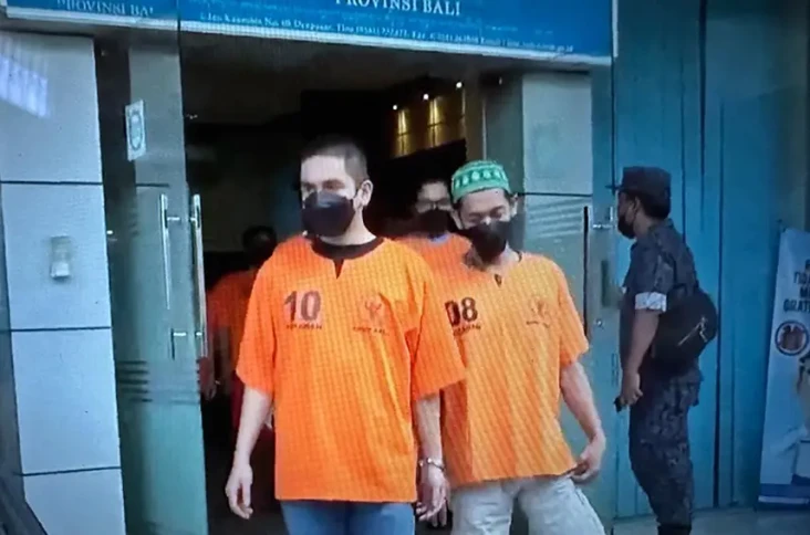 Edan! Masukkan Sabu...