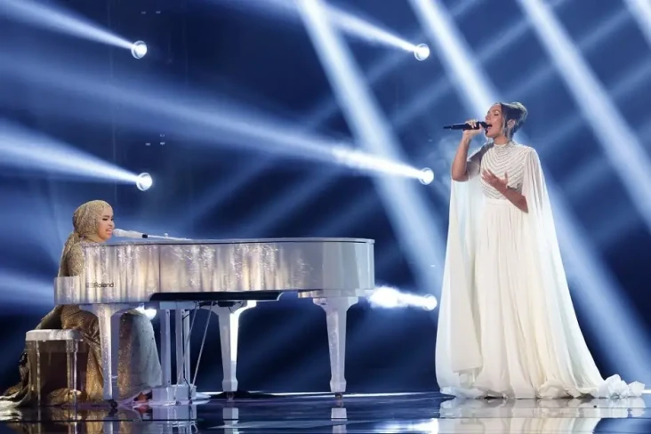 Duet dengan Putri Ariani...