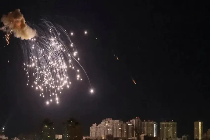 Ukraina Hancurkan Lebih...