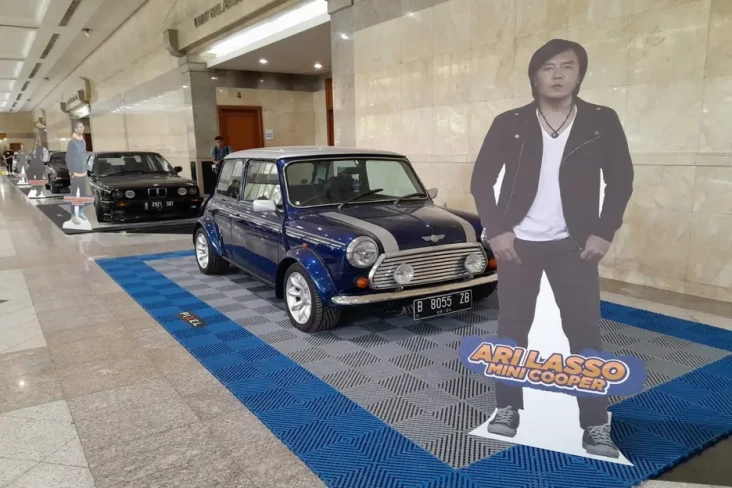 Mobil Modifikasi Raffi...