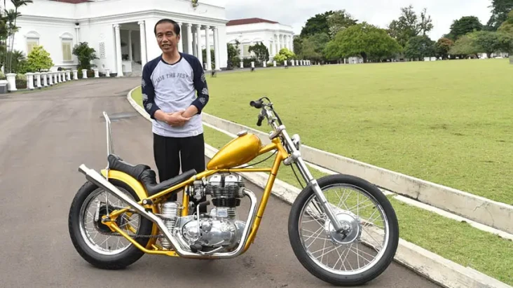 Motor Chopper Replika...