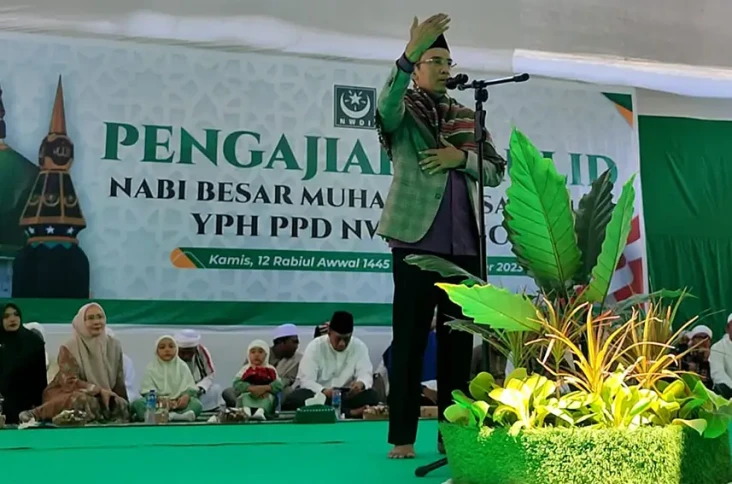 Momen Maulid Nabi Muhammad...