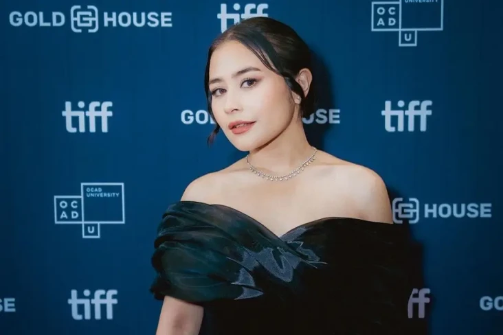 Prilly Latuconsina Dukung...