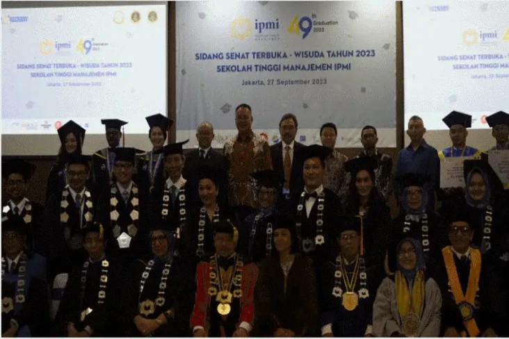 Wisuda IPMI ke-49, Rektor...