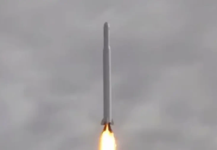 Fakta Menarik Satelit...