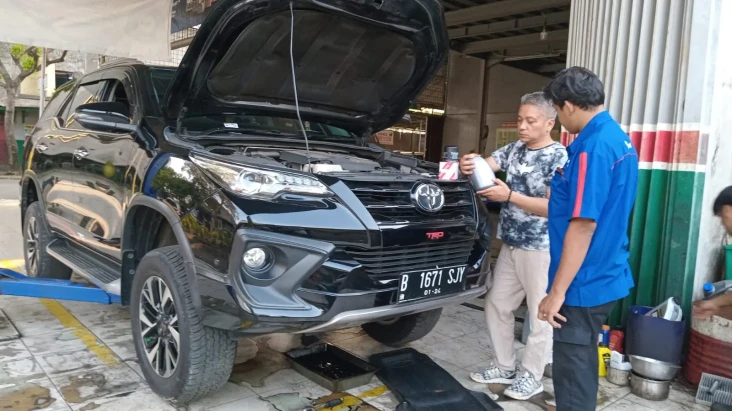 Berawal dari Menjual...