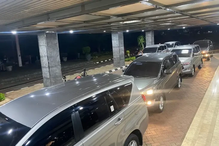 Usai Menggeledah, Belasan...