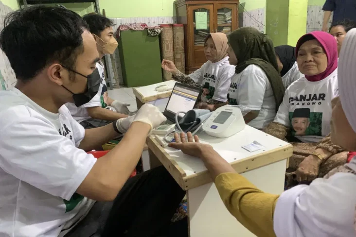 Santri Dukung Ganjar...