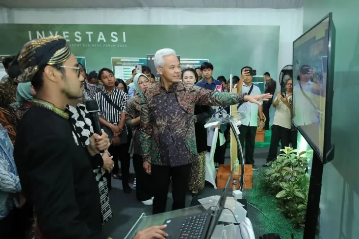 Ganjar: Digitalisasi...