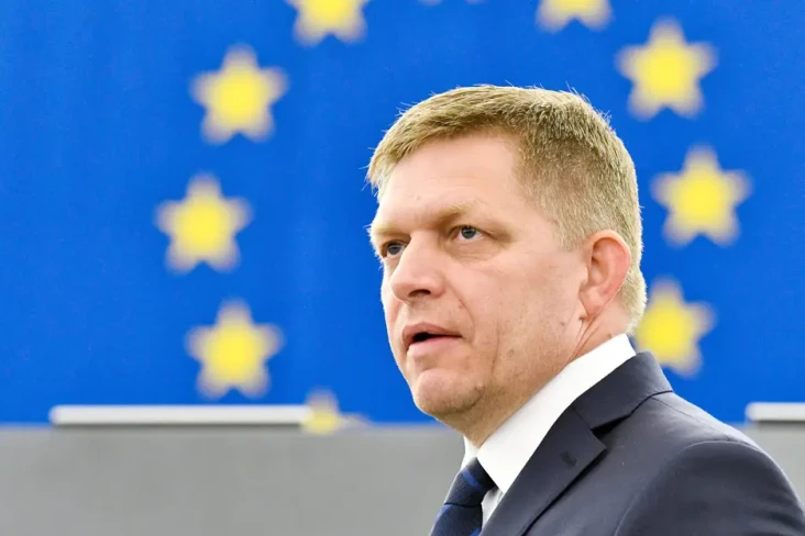 Pemerintah Pro-Ukraina...