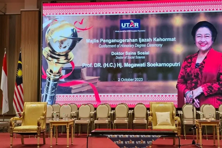 Megawati Akan Terima...