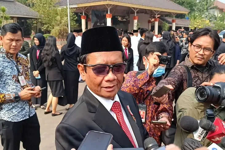 Mahfud MD Mau Turun...